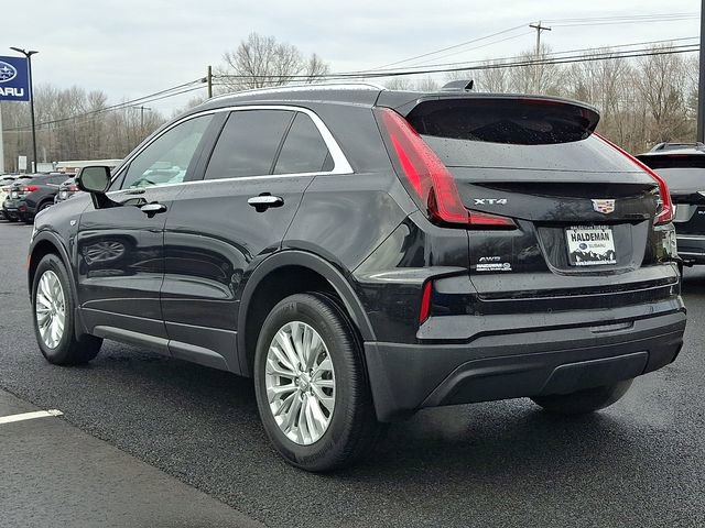 Used 2024 Cadillac XT4 Luxury w/ Cold Weather Package AWD/4WD image 5