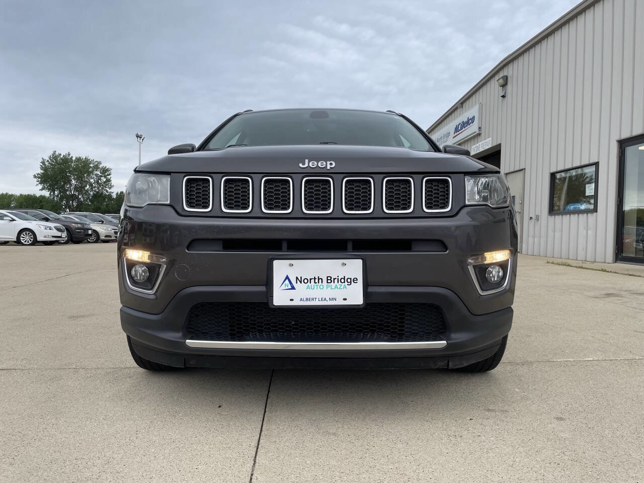 Used 2020 Jeep Compass Limited image 24