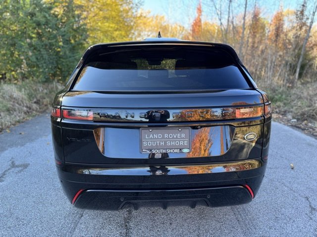 Used 2022 Land Rover Range Rover Velar R-Dynamic S image 6