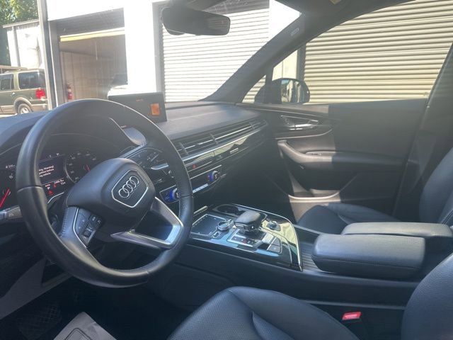 Used 2017 Audi Q7 3.0T Premium Plus AWD/4WD image 11
