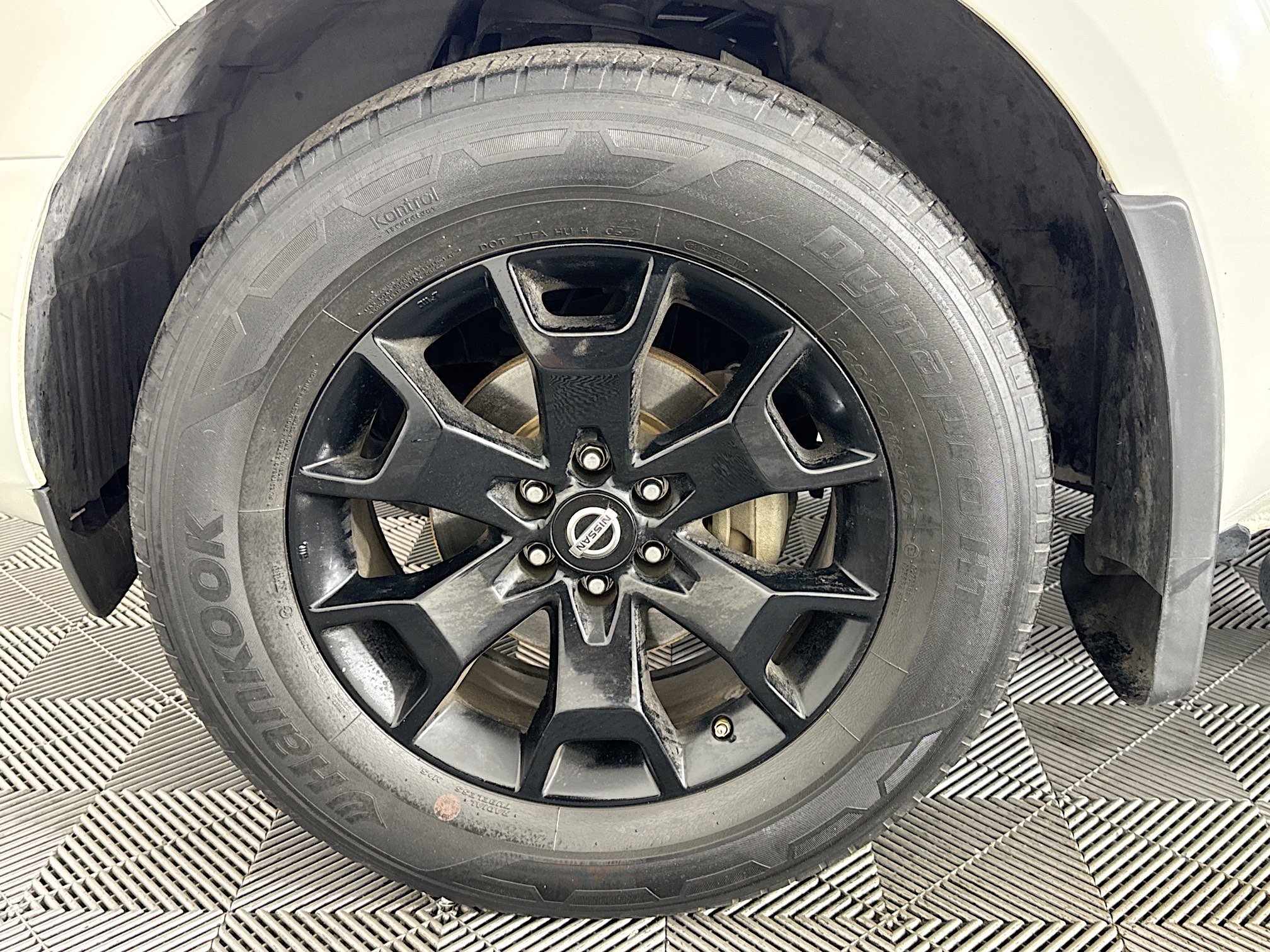 Used 2018 Nissan Frontier SV w/ Value Truck Package RWD image 36
