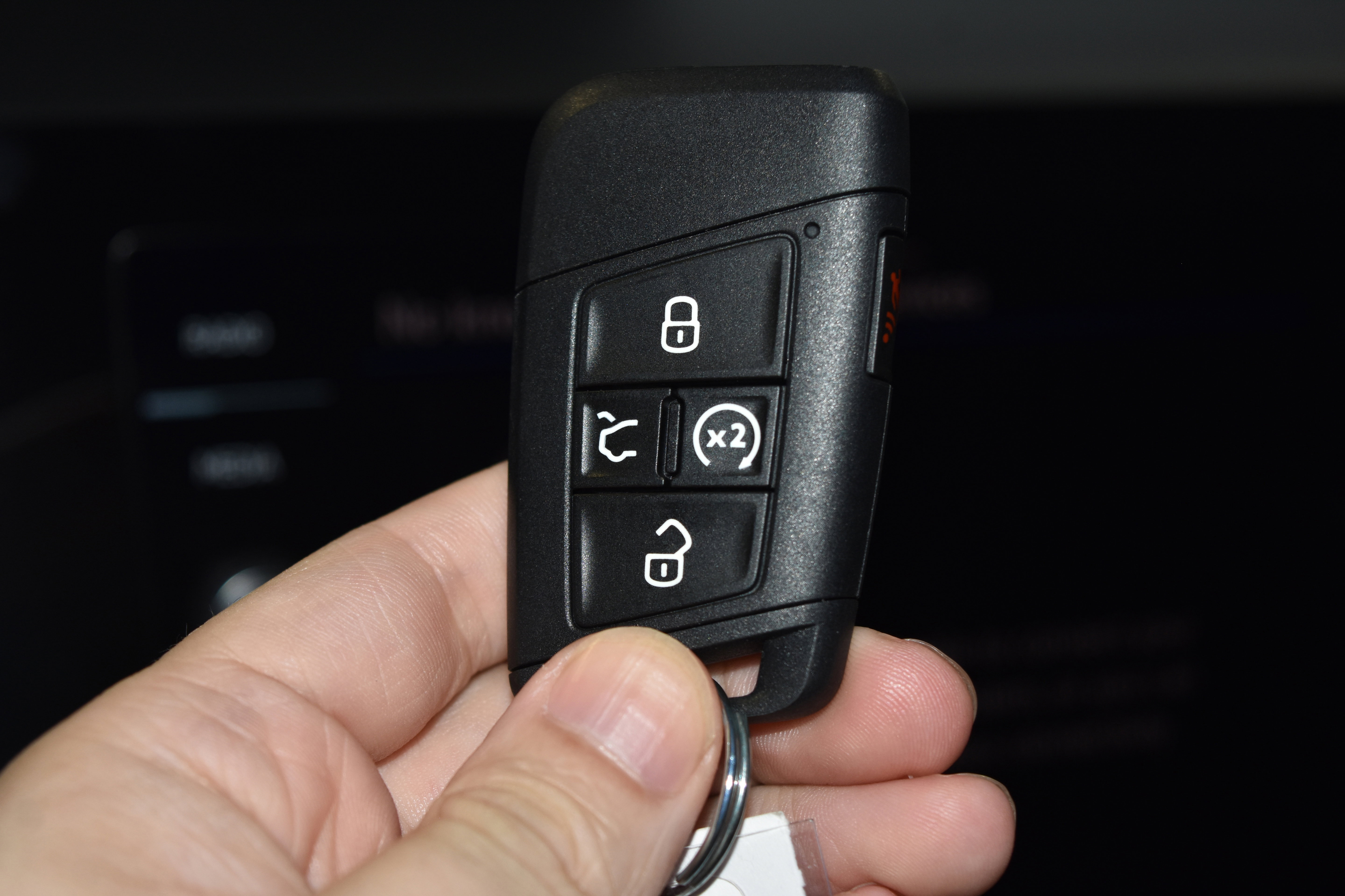 New 2025 Volkswagen Taos SE image 13