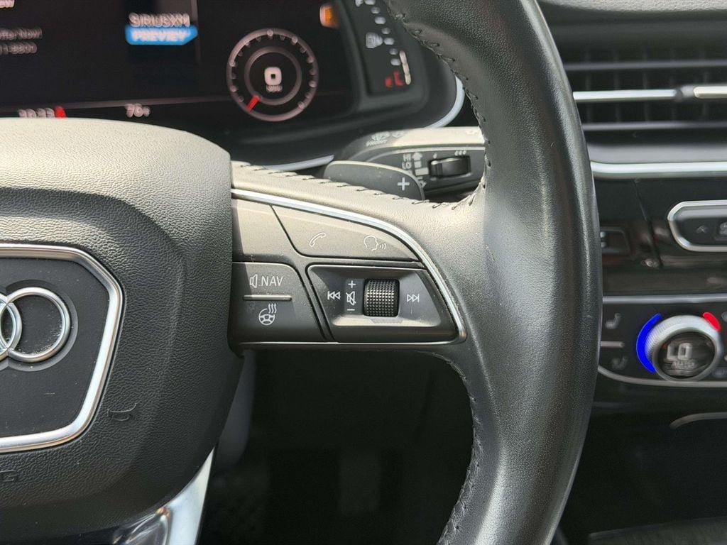 Used 2018 Audi Q7 3.0T Premium Plus w/ Premium Plus Package AWD/4WD image 10