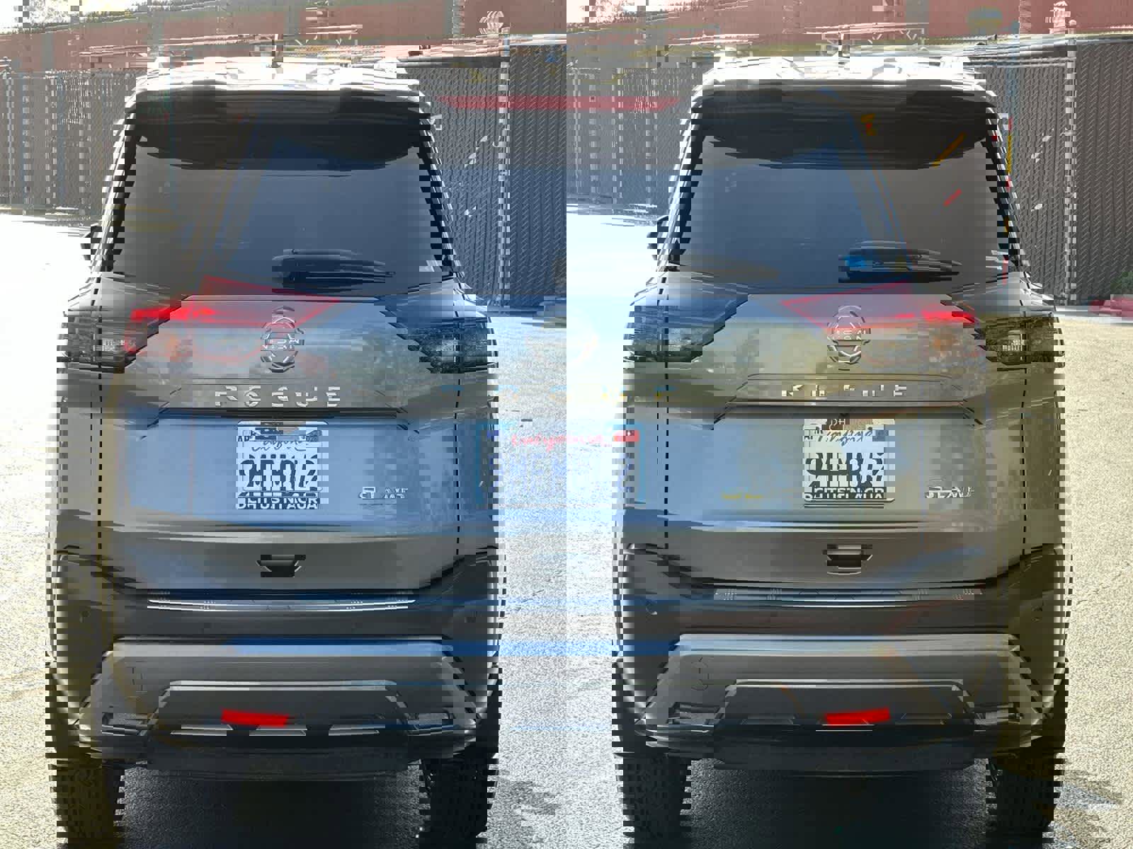 Used 2022 Nissan Rogue SL image 5