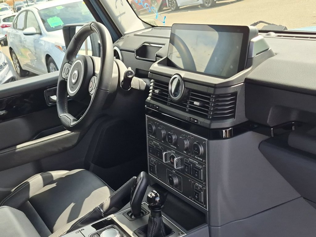 Used 2025 INEOS Grenadier Station Wagon AWD/4WD image 28