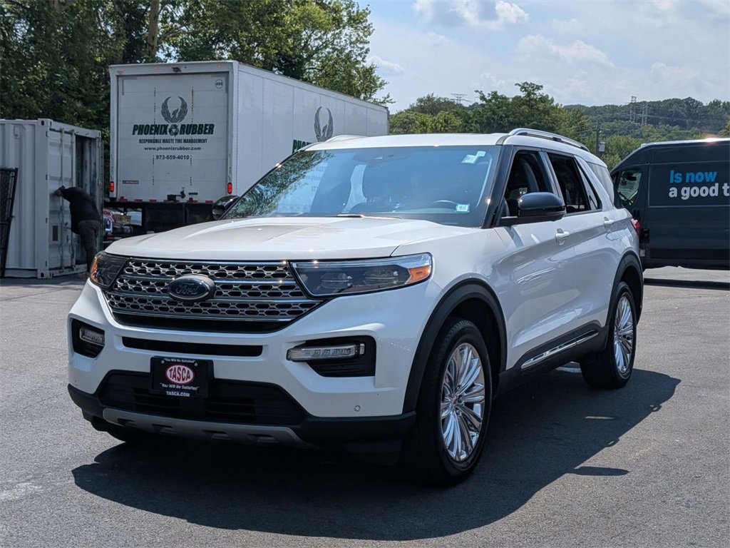 Used 2022 Ford Explorer Limited w/ Equipment Group 301A image 10