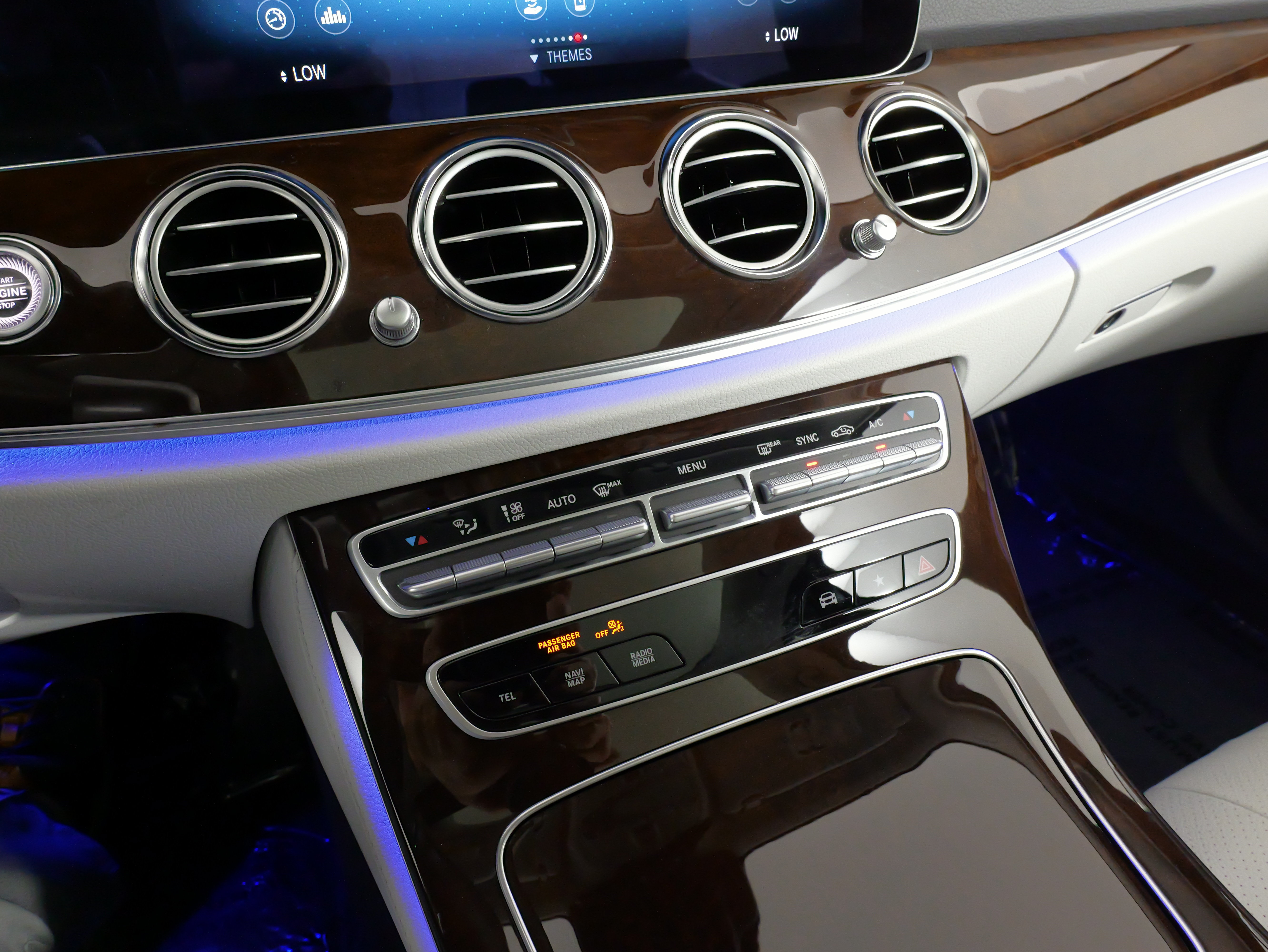 Used 2023 Mercedes-Benz E 350 4MATIC Sedan image 53