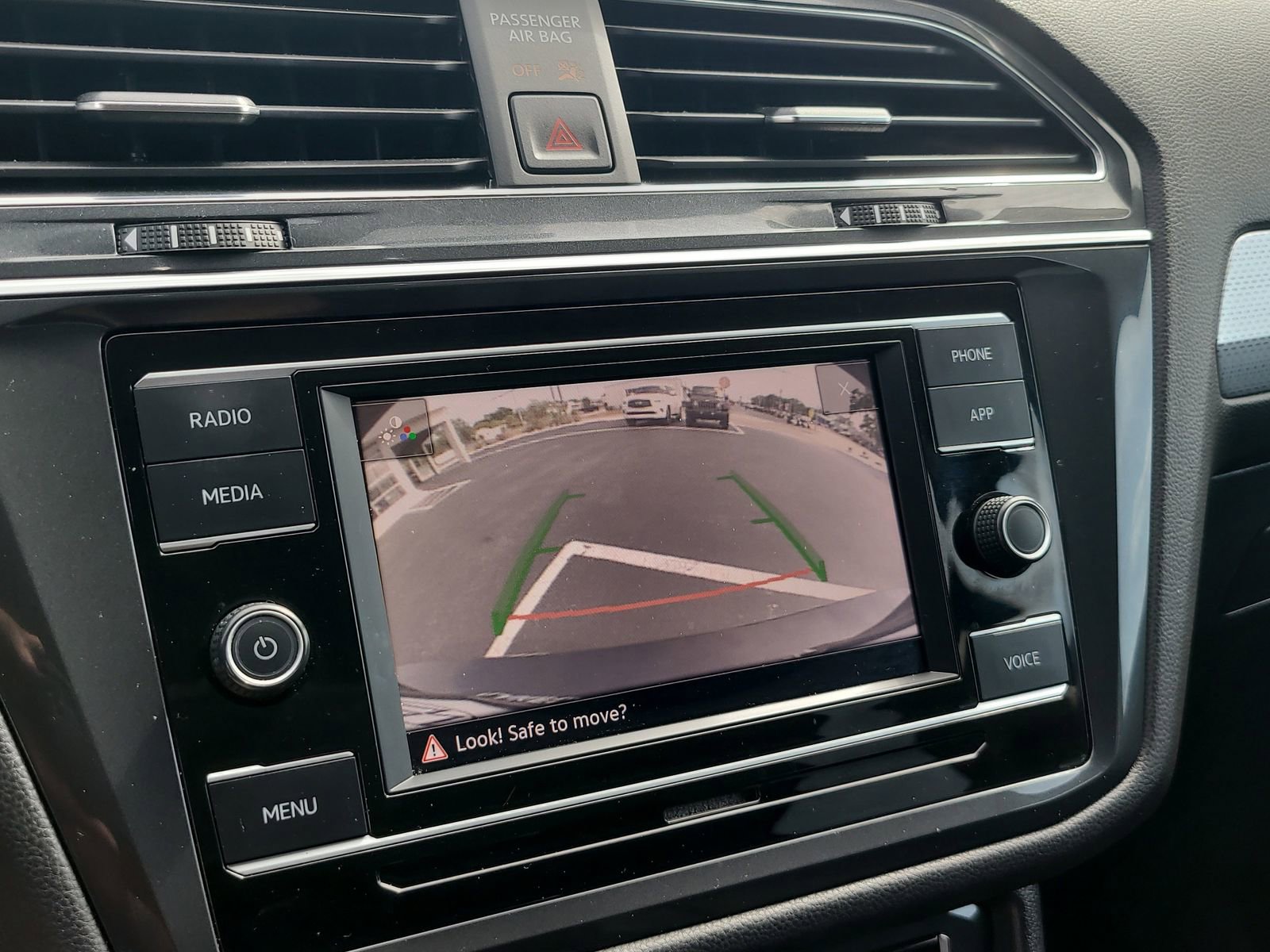 Used 2022 Volkswagen Tiguan S FWD image 21