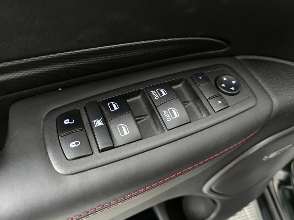 Used 2021 Dodge Durango R/T w/ Blacktop Package AWD/4WD image 29