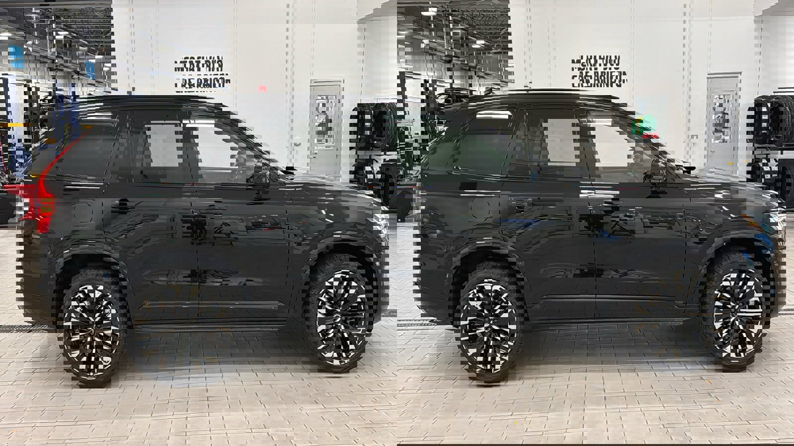 New 2026 Volvo XC90 B6 Ultra w/ Protection Package Premier image 4