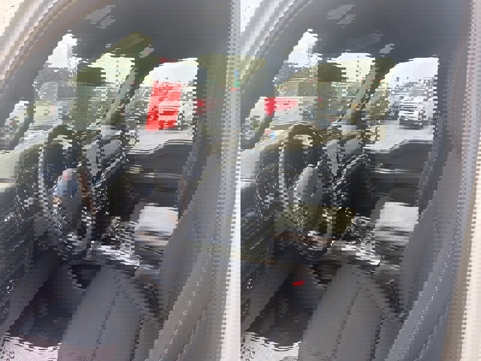 Used 2022 Ford F150 XLT w/ Equipment Group 302A High image 23