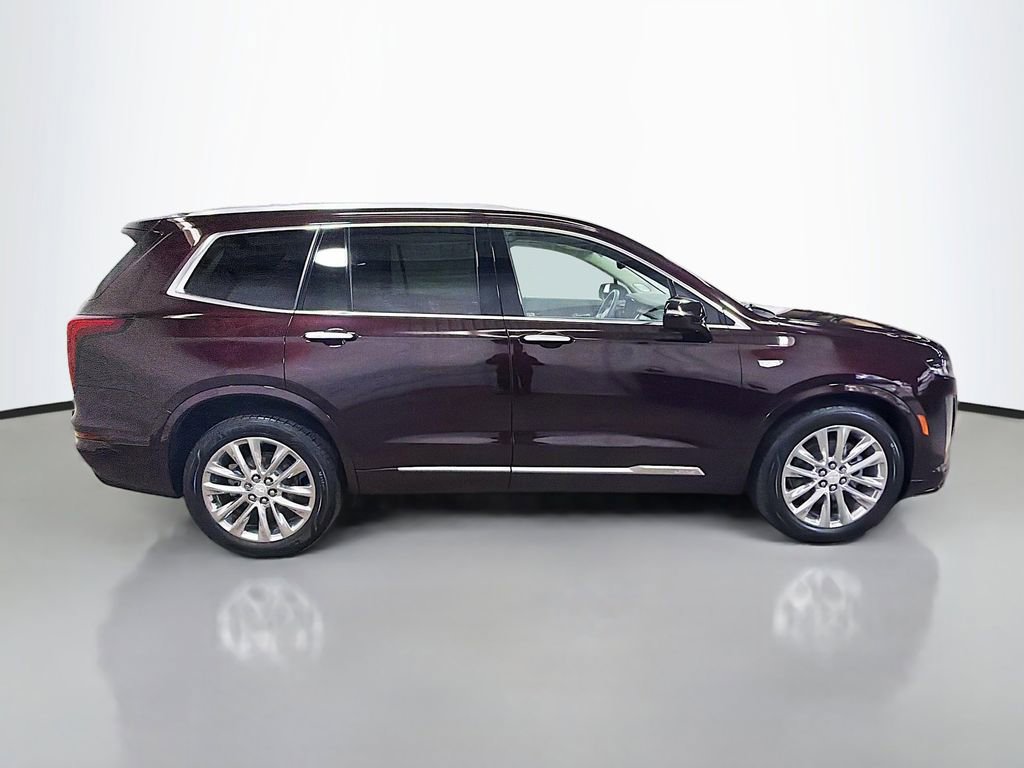 Used 2021 Cadillac XT6 Premium Luxury AWD/4WD image 11