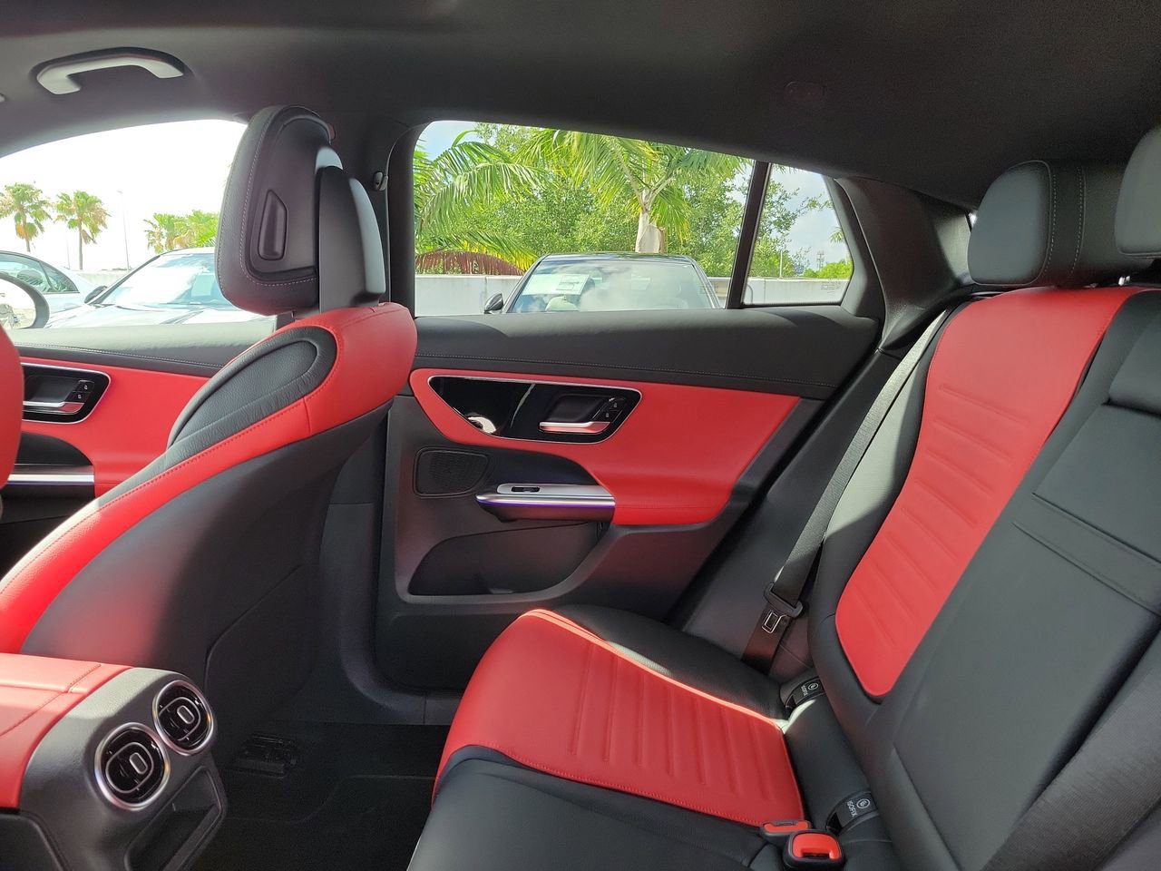 New 2026 Mercedes-Benz GLC 300 4MATIC image 12