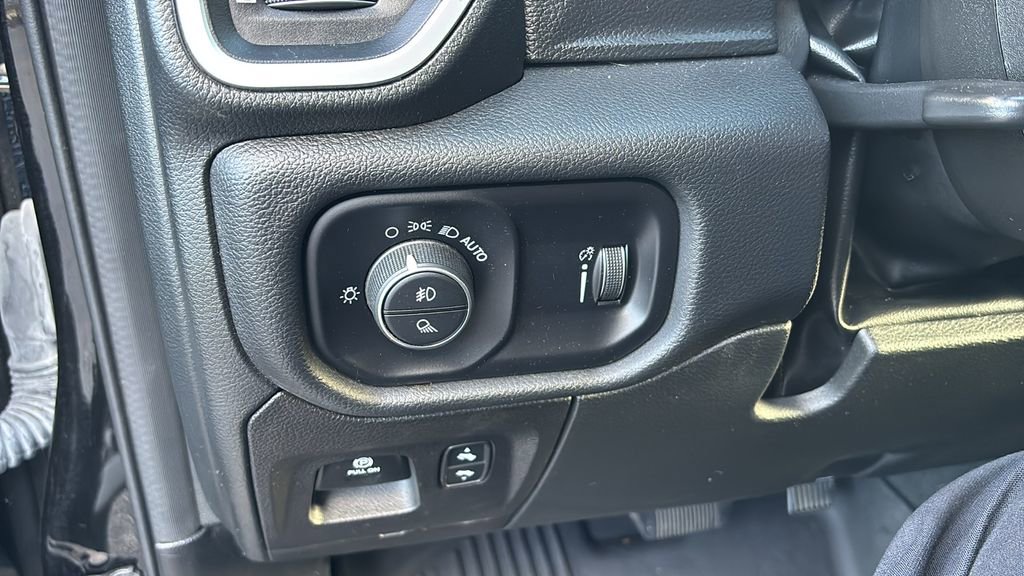 Used 2022 RAM 1500 Big Horn image 15