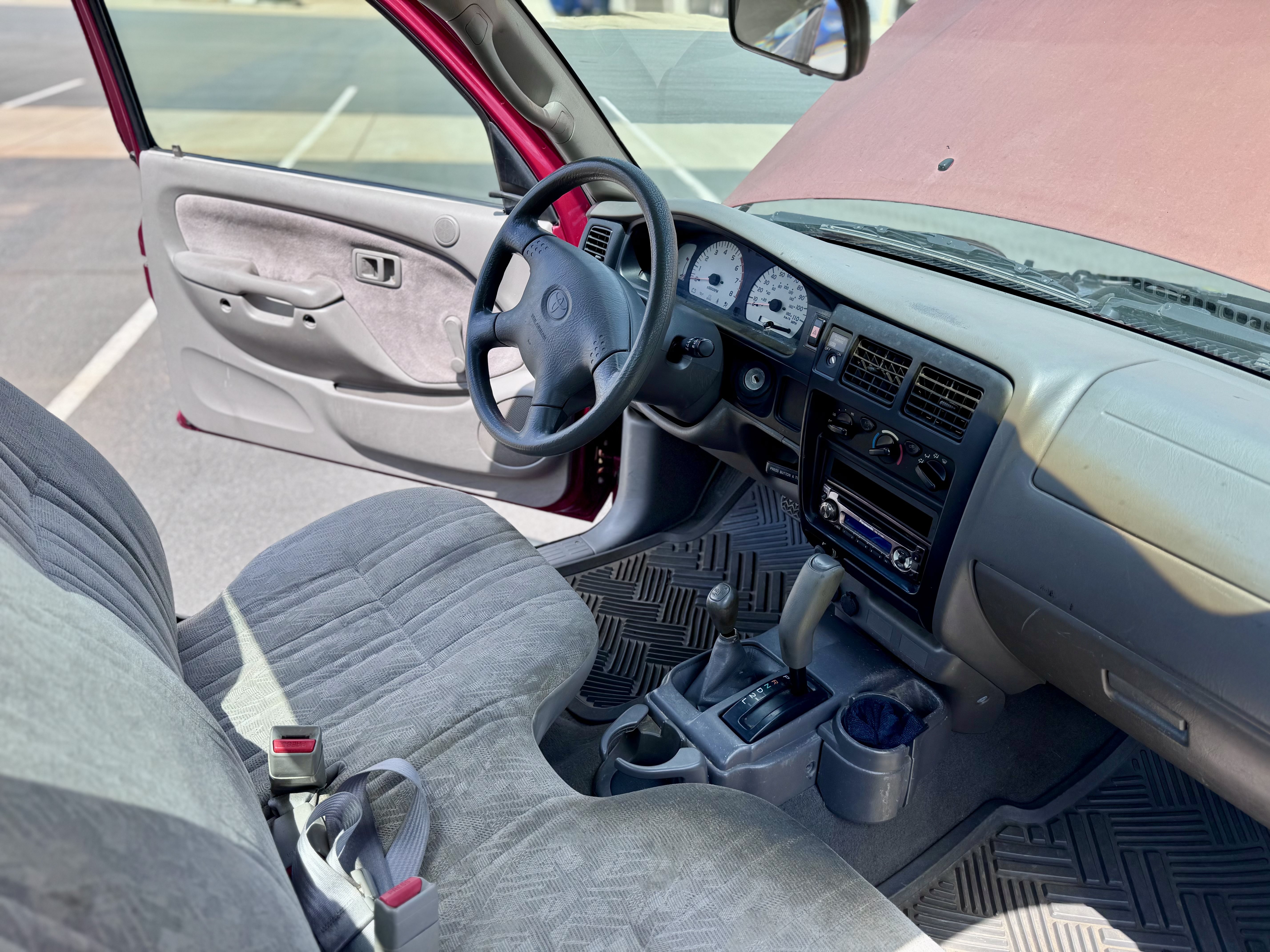 Used 2004 Toyota Tacoma 4x4 Regular Cab image 15