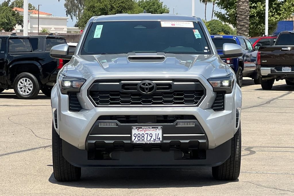 Certified 2025 Toyota Tacoma TRD Sport AWD/4WD image 11