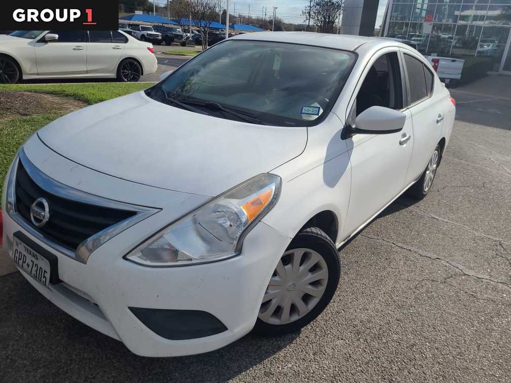 Used 2015 Nissan Versa SV