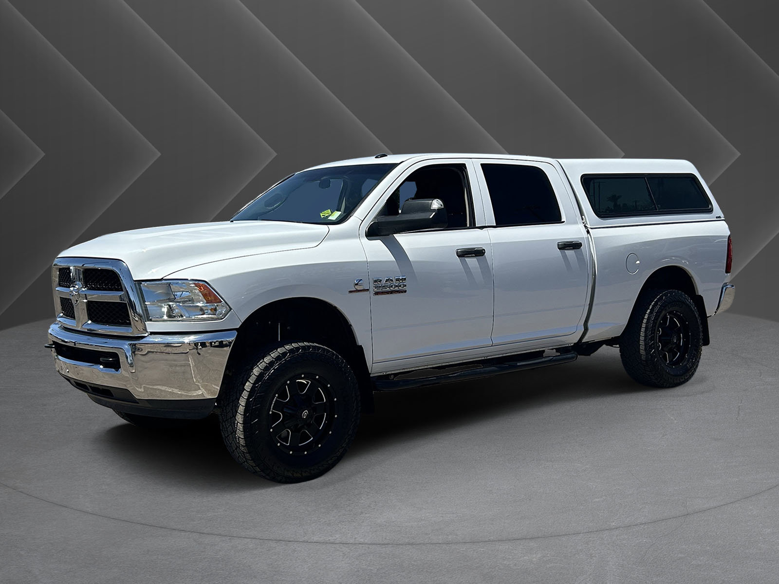 Used 2018 RAM 2500 Tradesman w/ Chrome Appearance Group AWD/4WD image 33