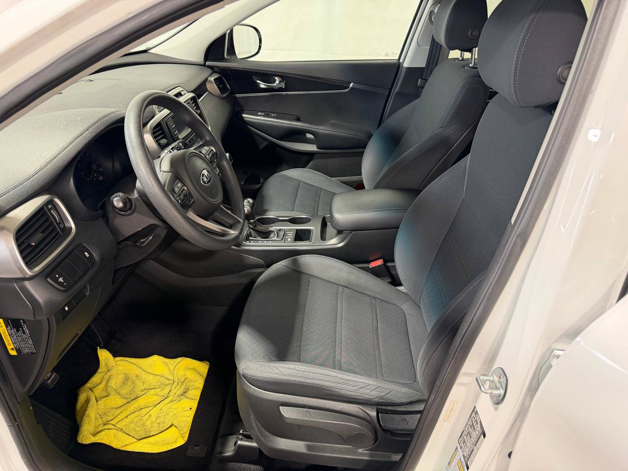 Used 2018 Kia Sorento LX AWD/4WD image 22