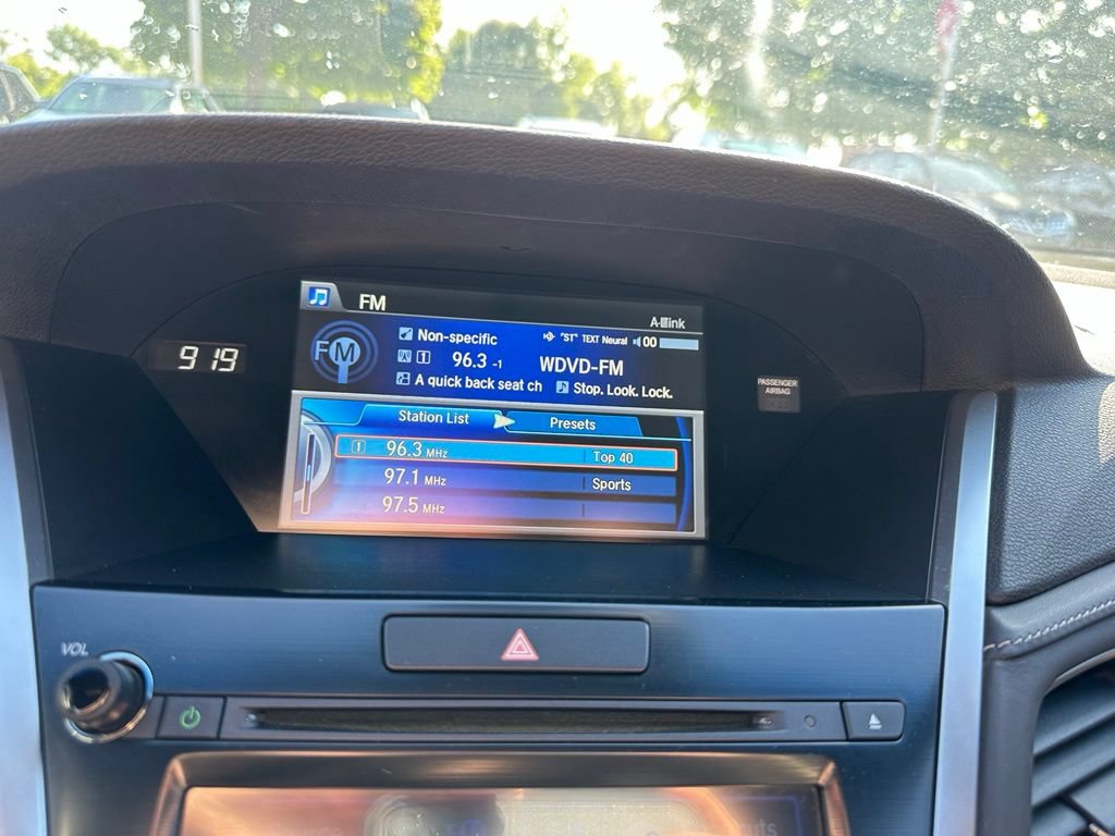 Used 2018 Acura RLX w/ Technology Package FWD image 16