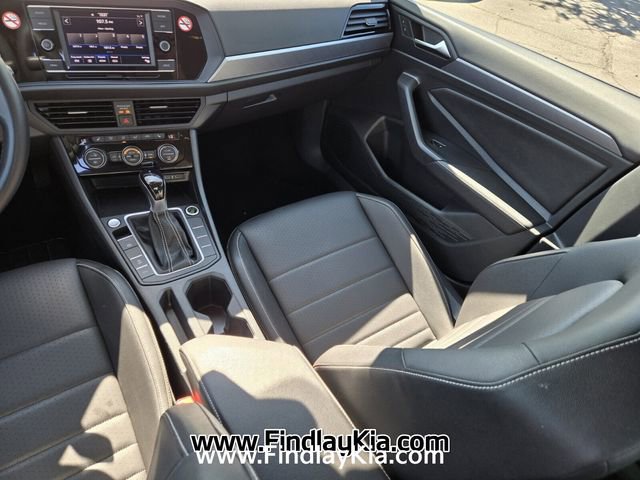 Used 2024 Volkswagen Jetta SE image 15