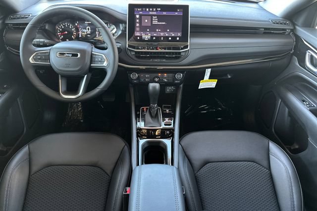 New 2026 Jeep Compass Latitude AWD/4WD image 12