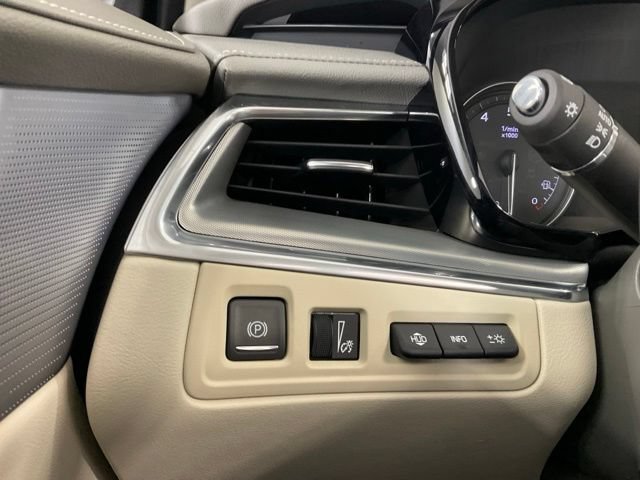 New 2026 Cadillac XT5 Premium Luxury w/ LPO, Floor Liner Package AWD/4WD image 17