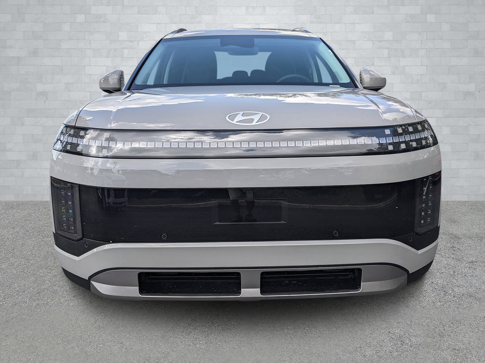 New 2026 Hyundai Ioniq 9 S image 3