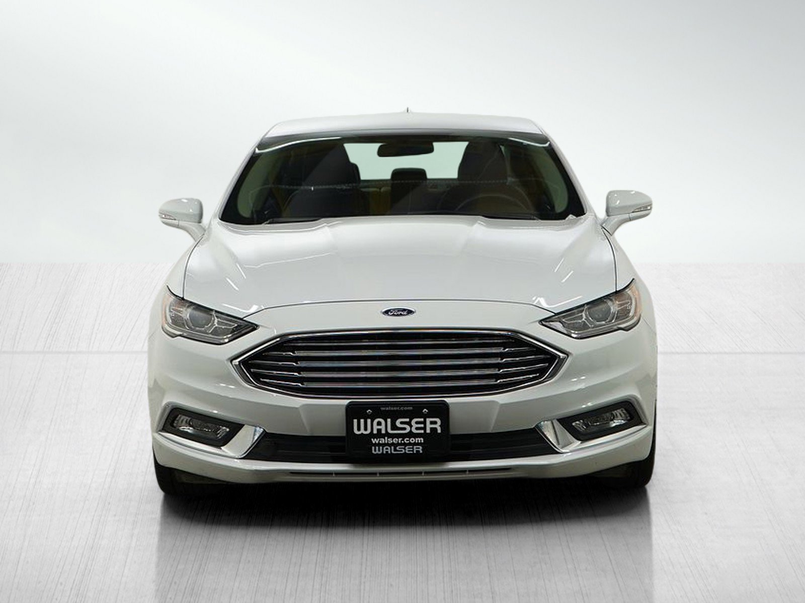 Used 2017 Ford Fusion SE w/ Equipment Group 201A image 8