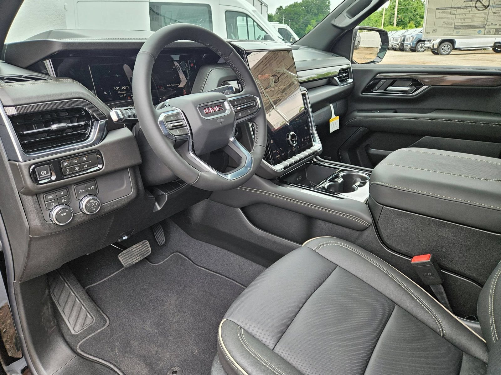 New 2026 GMC Yukon Elevation AWD/4WD image 10
