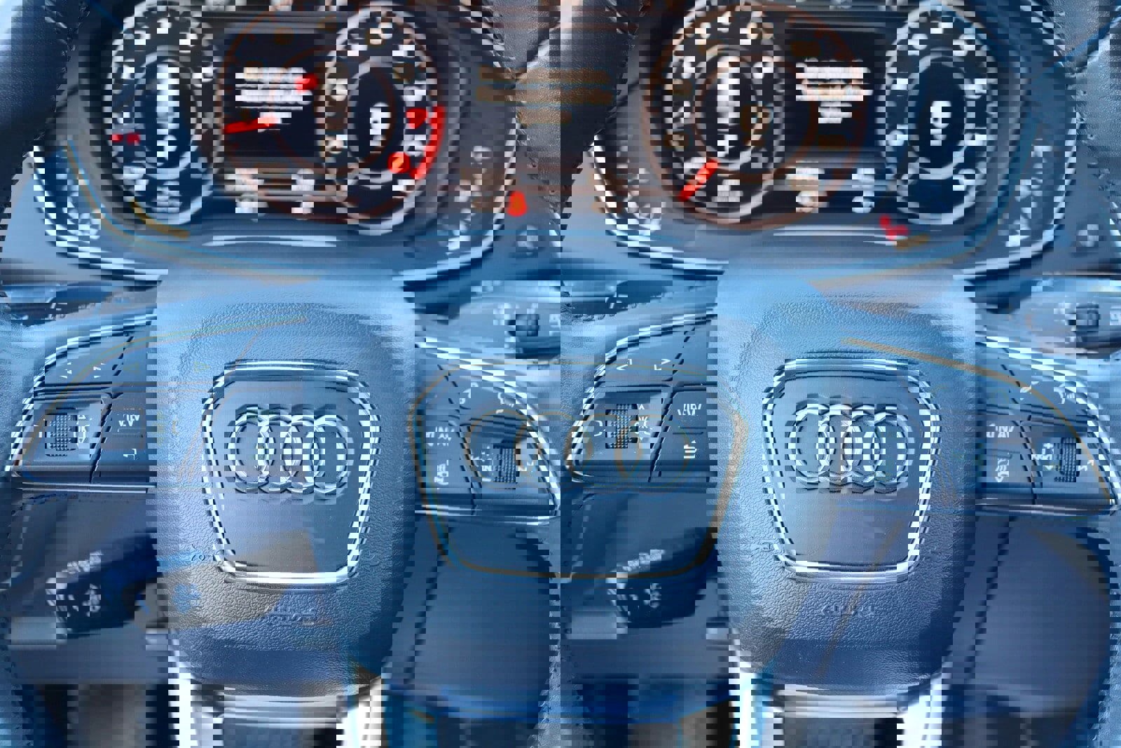 Used 2018 Audi Q5 2.0T Premium Plus w/ Premium Plus Package image 29