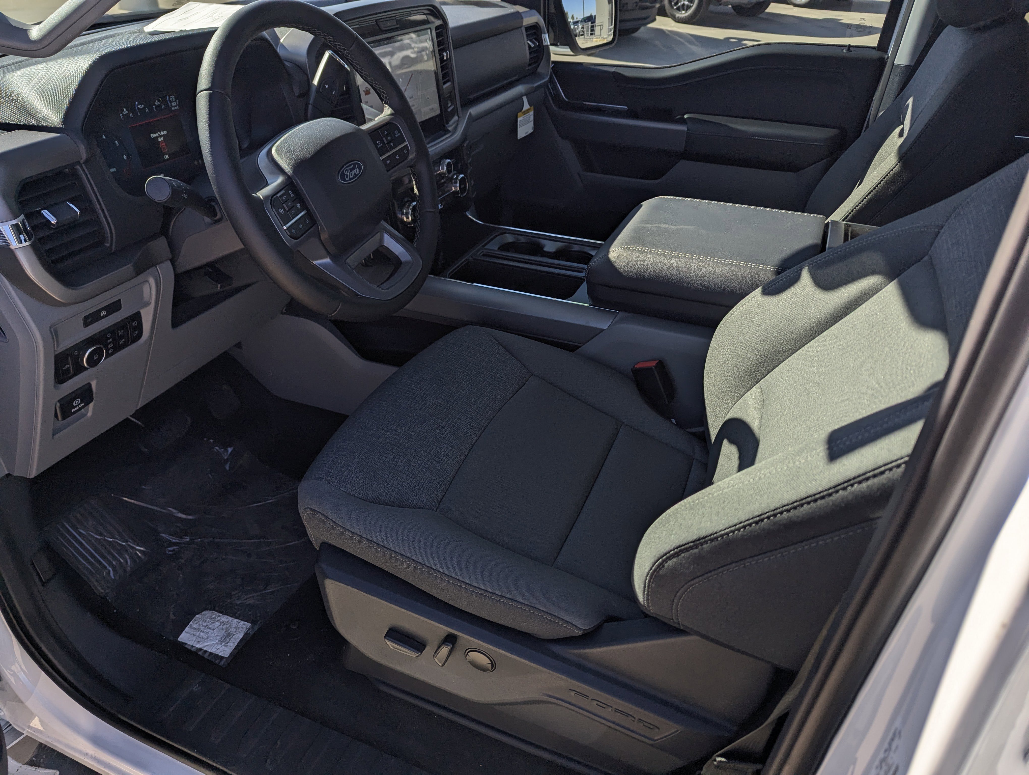 New 2025 Ford F150 XLT w/ Equipment Group 302A MID image 10