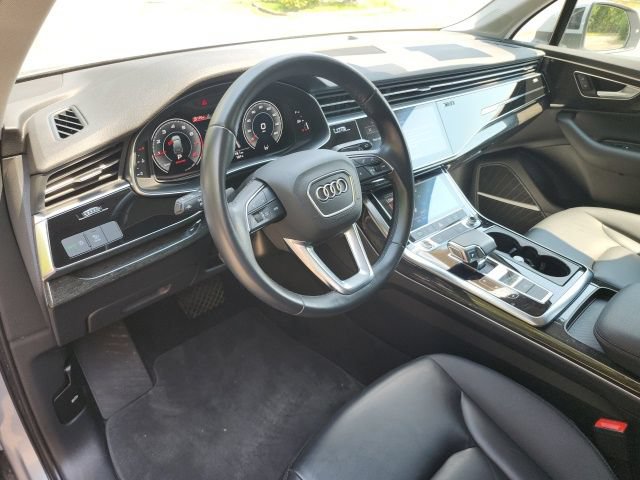 Used 2022 Audi Q7 3.0T Premium Plus w/ Premium Plus Package AWD/4WD image 17