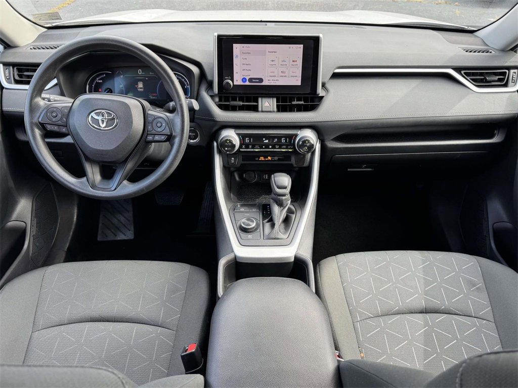 Used 2024 Toyota RAV4 XLE image 2