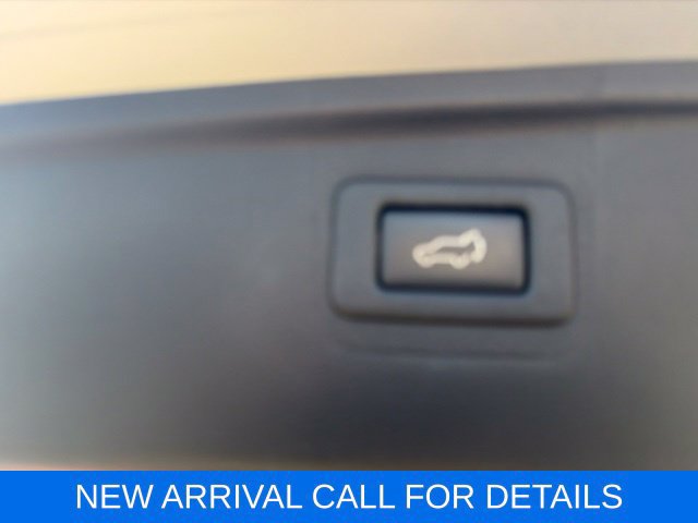 Used 2019 Subaru Outback 3.6R Limited AWD/4WD image 25