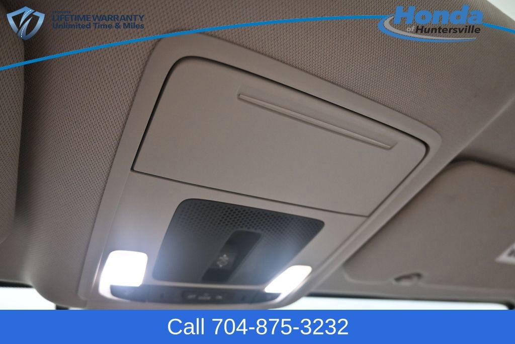 Used 2025 Honda CR-V EX-L image 36