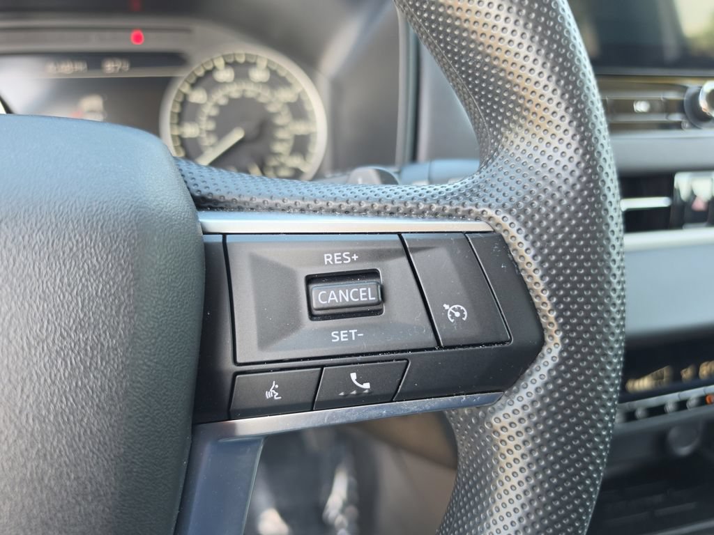 Used 2025 Mitsubishi Outlander ES FWD image 20
