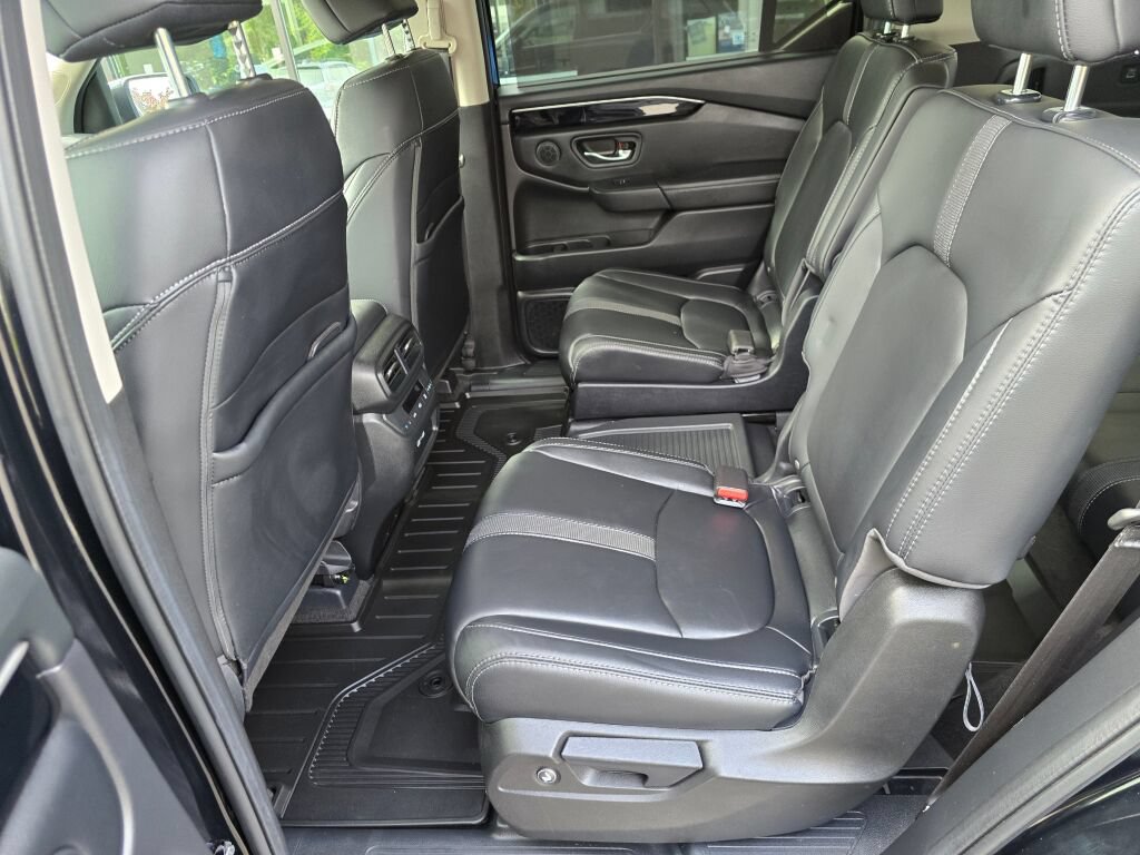 Certified 2023 Honda Pilot EX-L image 12