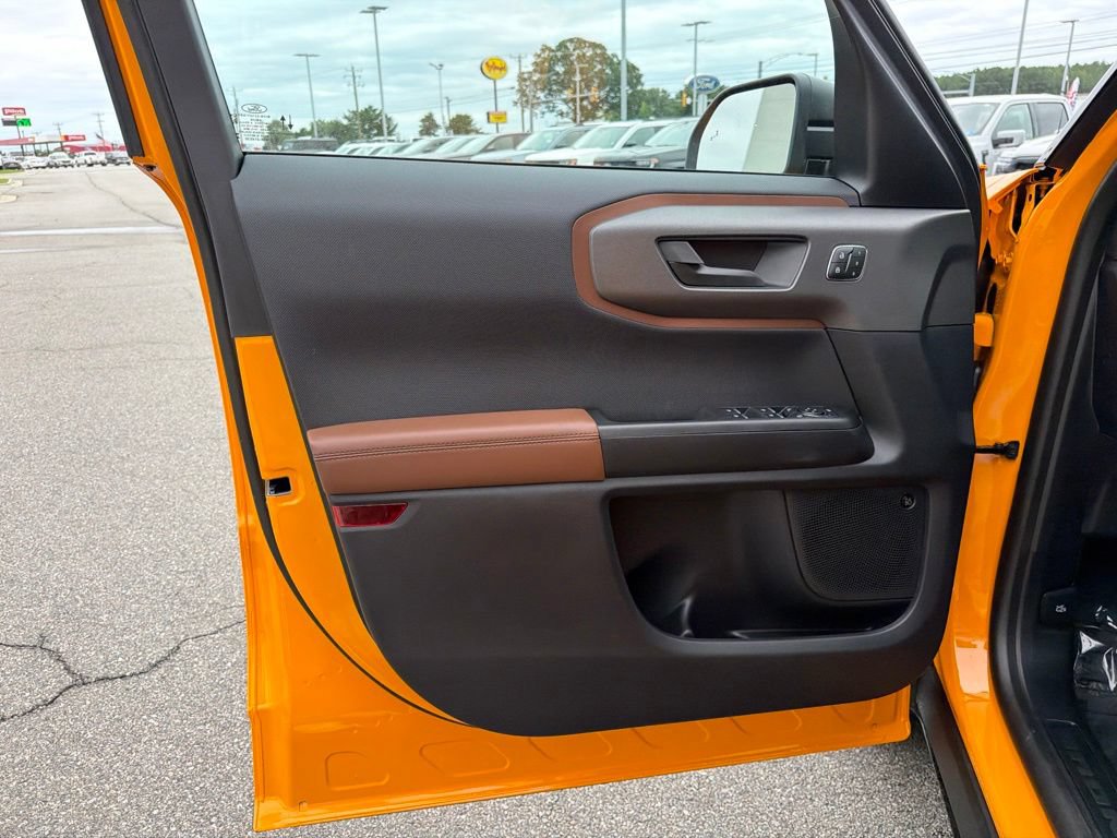 New 2026 Ford Bronco Sport Outer Banks w/ Sasquatch Outer Banks Package AWD/4WD image 12