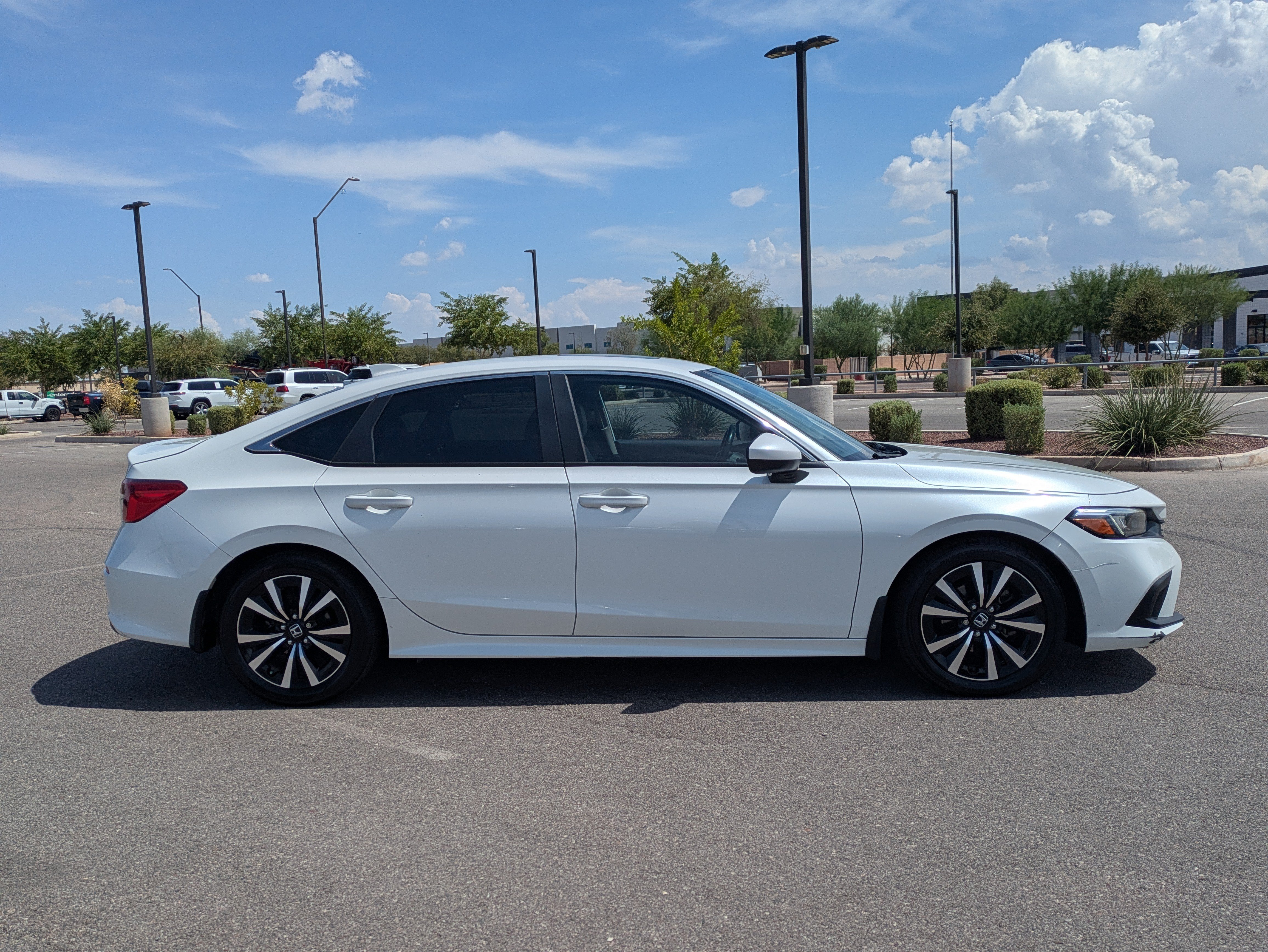 Used 2022 Honda Civic EX image 6