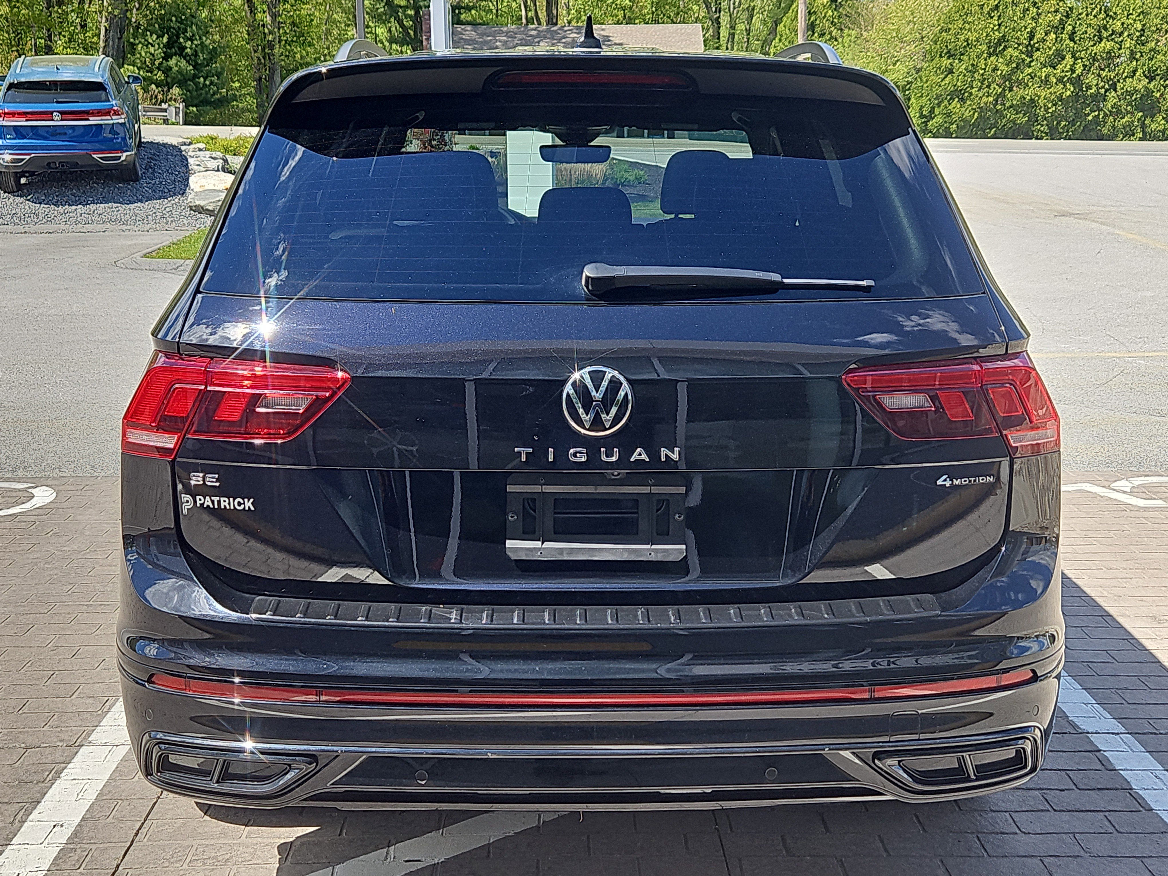Certified 2024 Volkswagen Tiguan SE R-Line AWD/4WD image 28