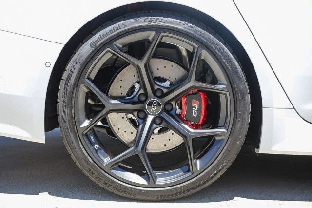 New 2025 Audi RS 6 performance image 11