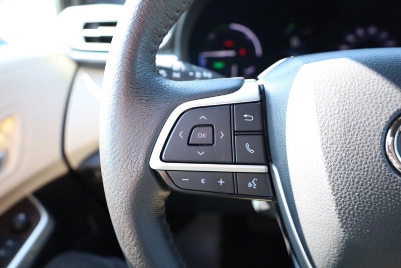 Used 2022 Toyota Sienna XLE image 24