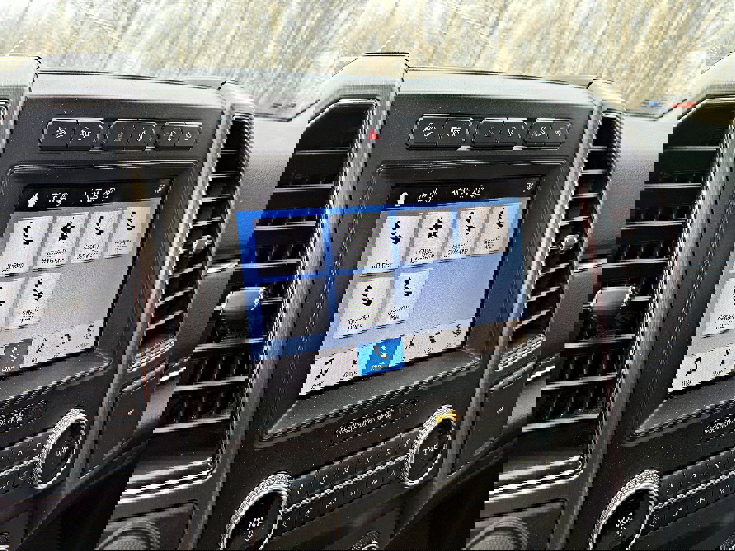 Used 2019 Ford Expedition Platinum image 16