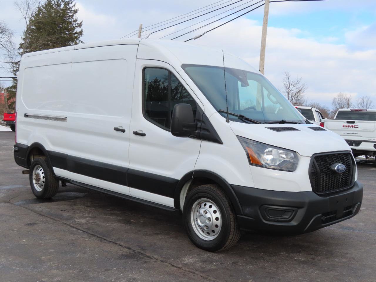 Used 2024 Ford Transit 250 148 Medium Roof Extended AWD image 8