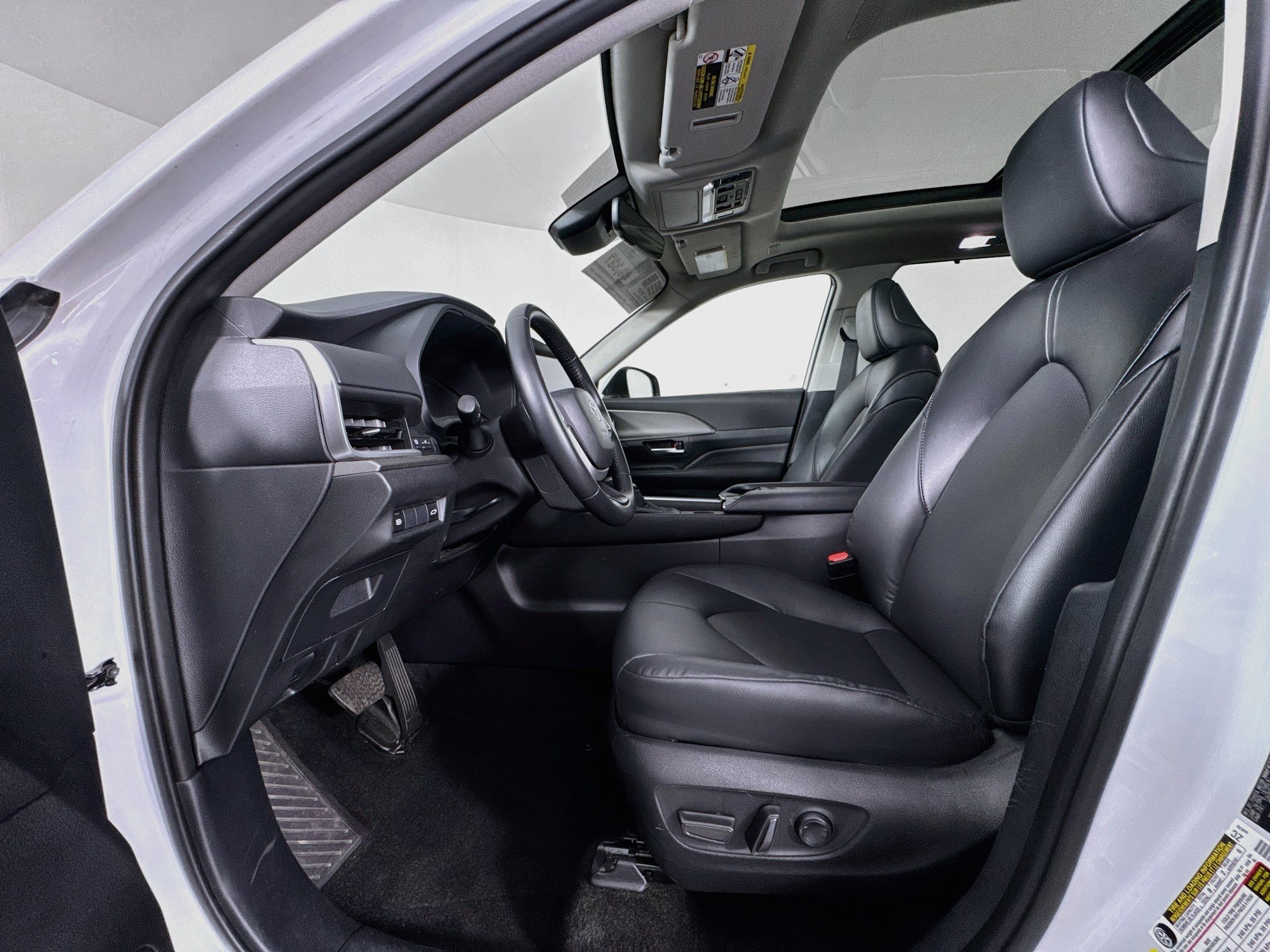 Certified 2025 Toyota Grand Highlander AWD image 20