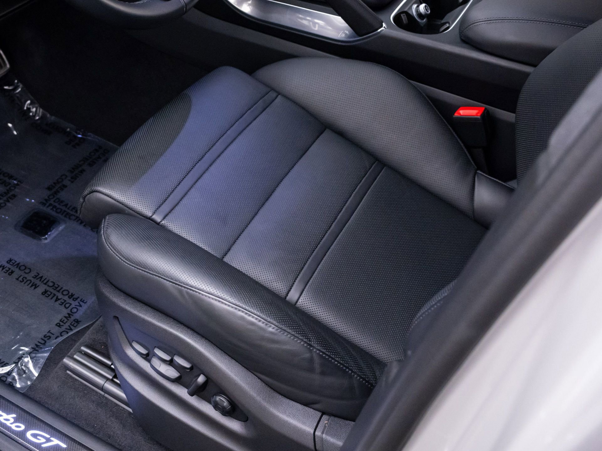 Certified 2022 Porsche Cayenne Turbo GT AWD/4WD image 16