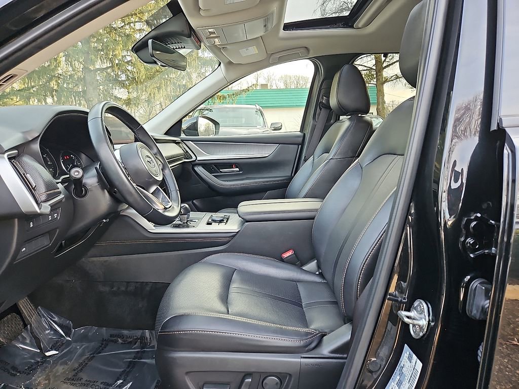 Used 2024 MAZDA CX-90 3.3 Turbo w/ Preferred Plus image 16