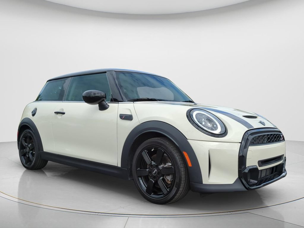 Used 2023 MINI Cooper S FWD image 3