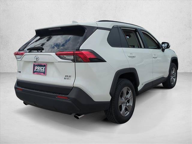 Used 2025 Toyota RAV4 XLE w/ Convenience Package AWD/4WD image 5